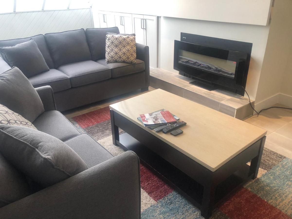 Hearthstone Lodge Loft, Village Centre, Private Hot Tub, Sleeps 6 Γουίστλερ Εξωτερικό φωτογραφία